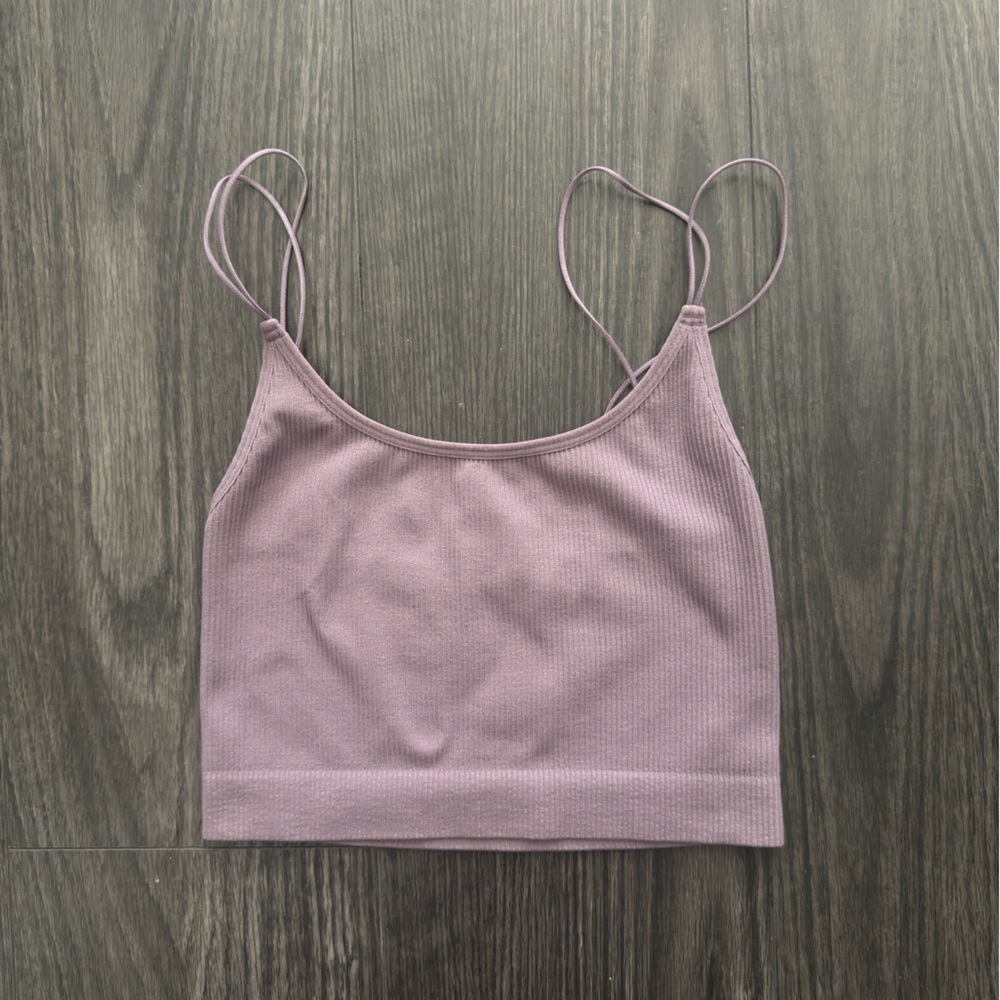 Aritzia Sunday Best bungy tank top